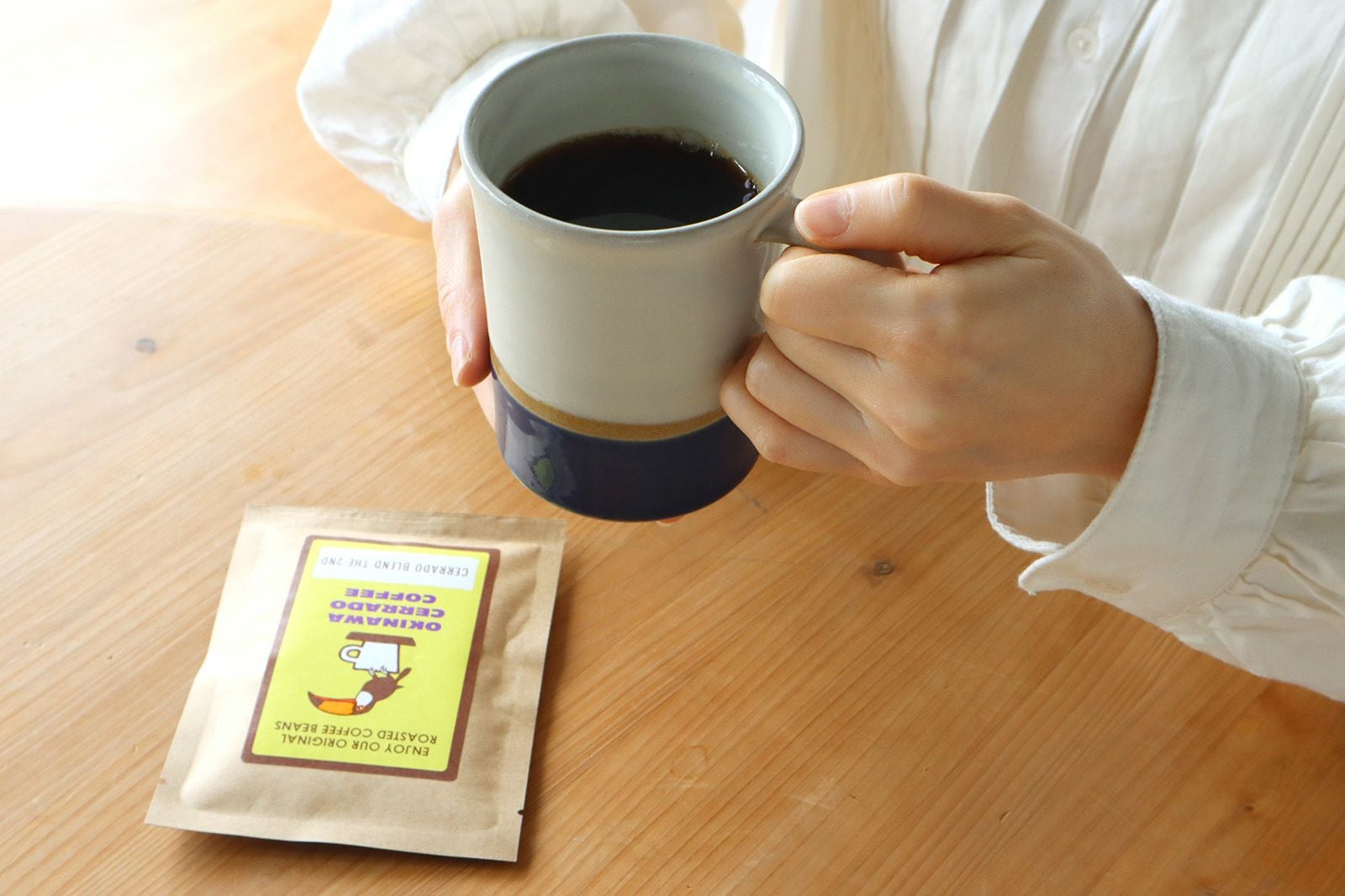 KIBIJIRO MUG LIGHTGREEN/陶器/やちむん/マグカップ | ゆいまーる沖縄