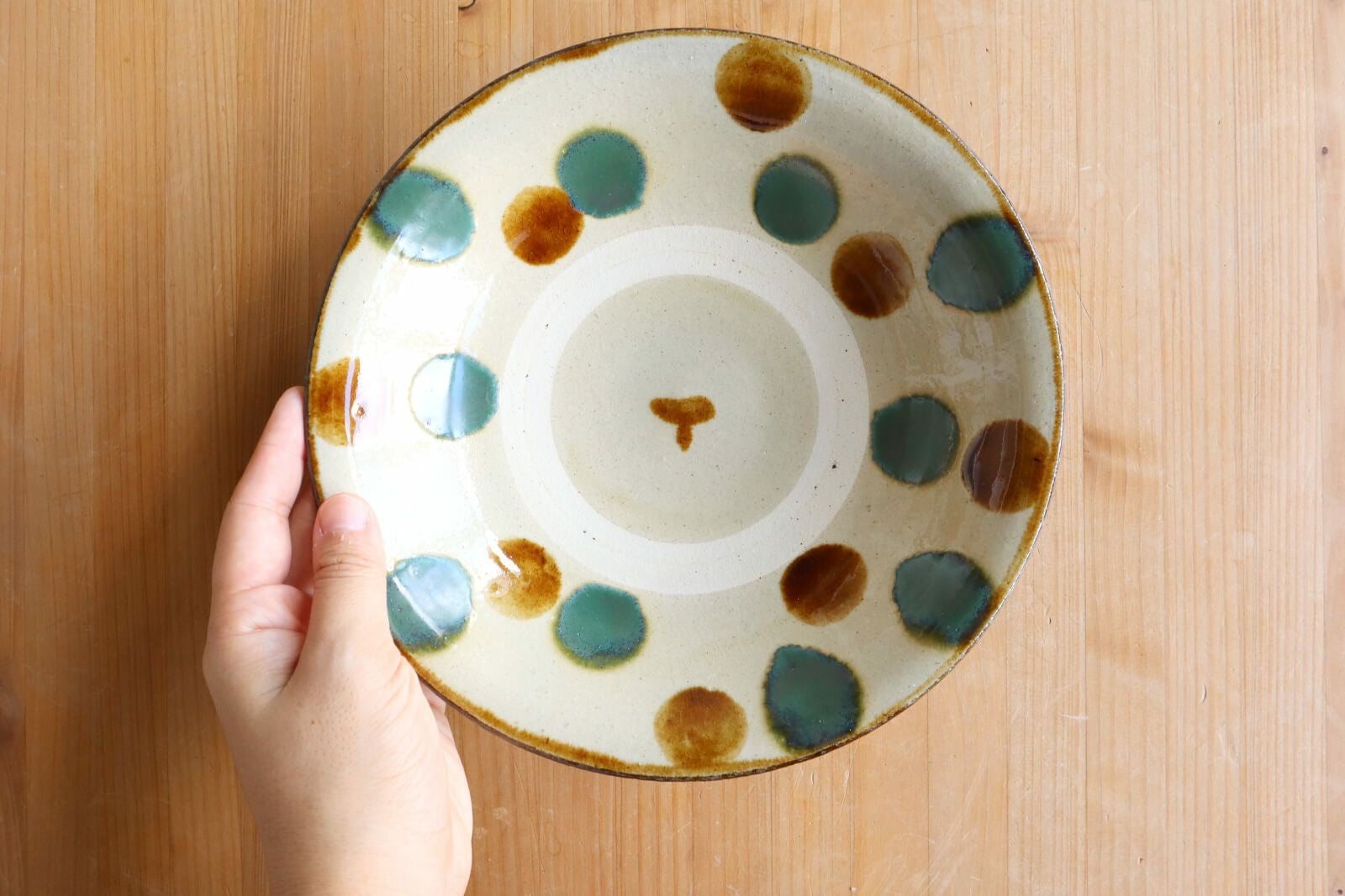うるま陶器　3点セット　やちむん　沖縄　皿　一輪挿し　ジンベエザメ やちむん 七寸皿 三彩 勝窯 | ゆいまーる沖縄 ＜Online＞