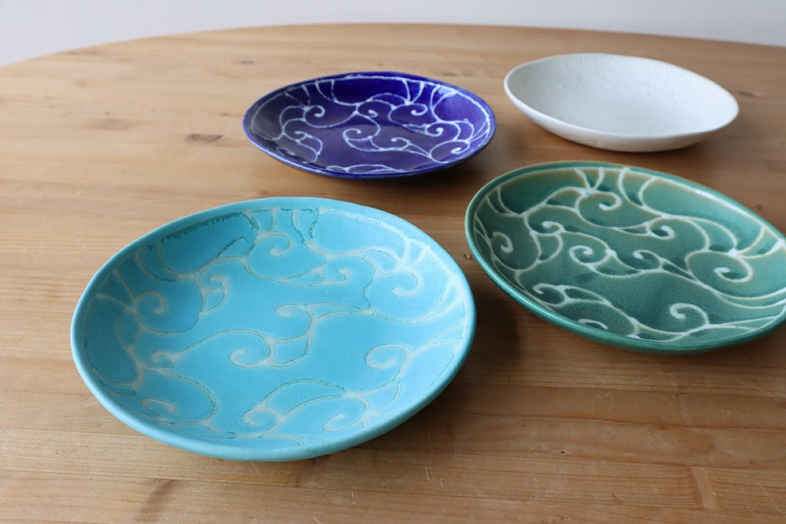 希少　ソビエト陶器　アラベスク模様　大皿　ロシア　焼き物　工芸品　陶磁器　D アラベスクシリーズ 7寸皿 眞正陶房 | ゆいまーる沖縄 ＜Online＞