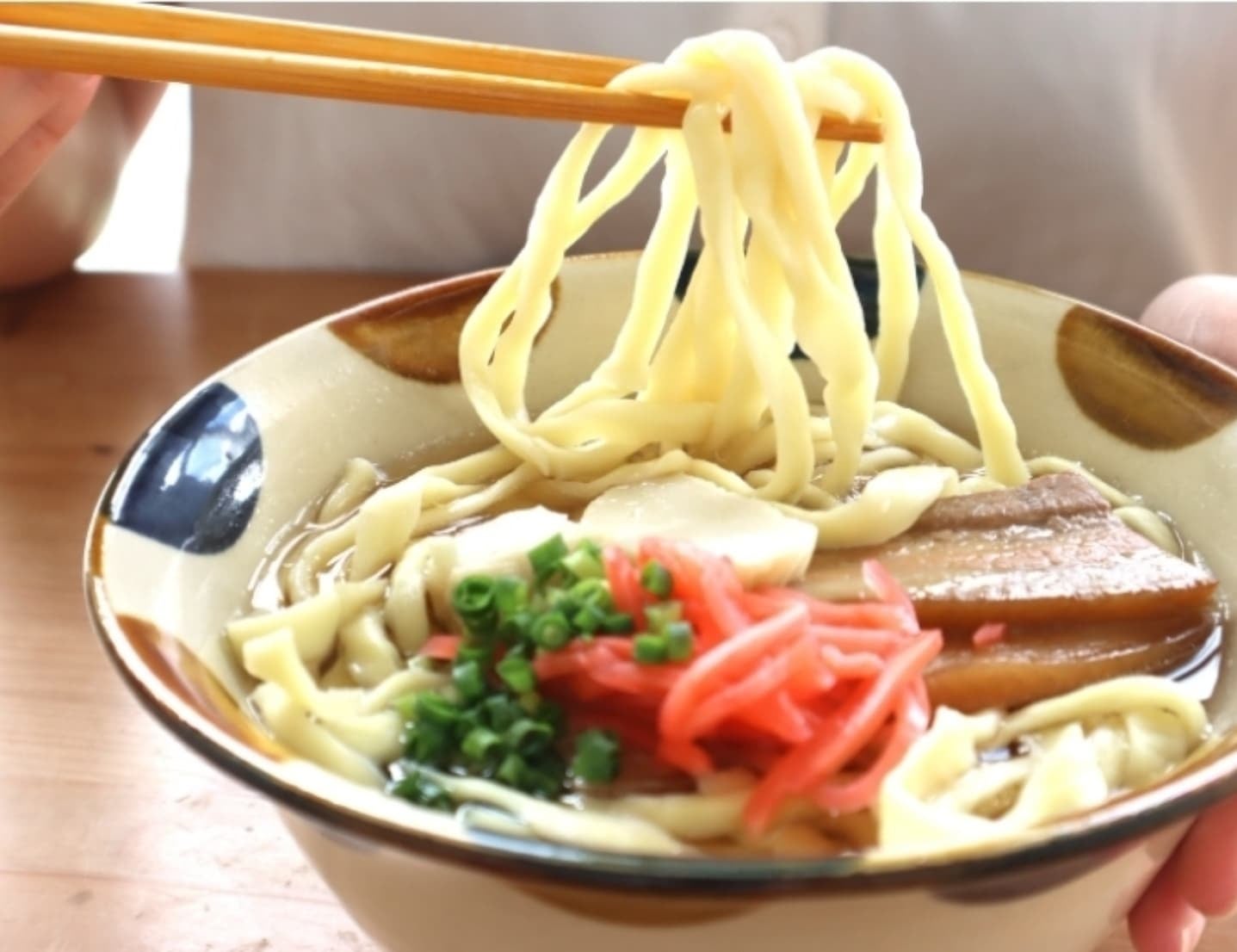 やちむん アラマカイ（ドット）/陶眞窯 | ゆいまーる沖縄 ＜Online＞